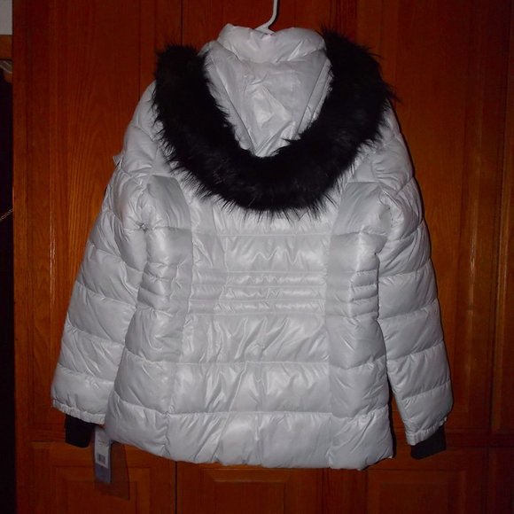 NWT Madden Girl WHITE w BlacK Fur Trim Hooded Quilted Winter Puffer Coat Parka L - Picture 3 of 12
